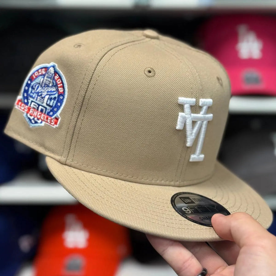 New Era Los Angeles Dodgers Upside Down Logo '60th Anniversary' Khaki 9FIFTY Snapback - Product Image