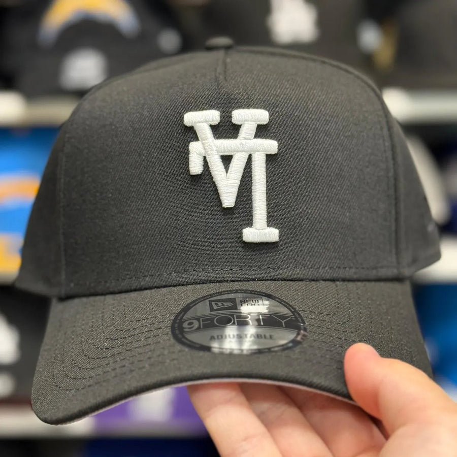 New Era Los Angeles Dodgers 'Upside Down Logo' A-Frame Black 9FORTY Snapback - Product Image