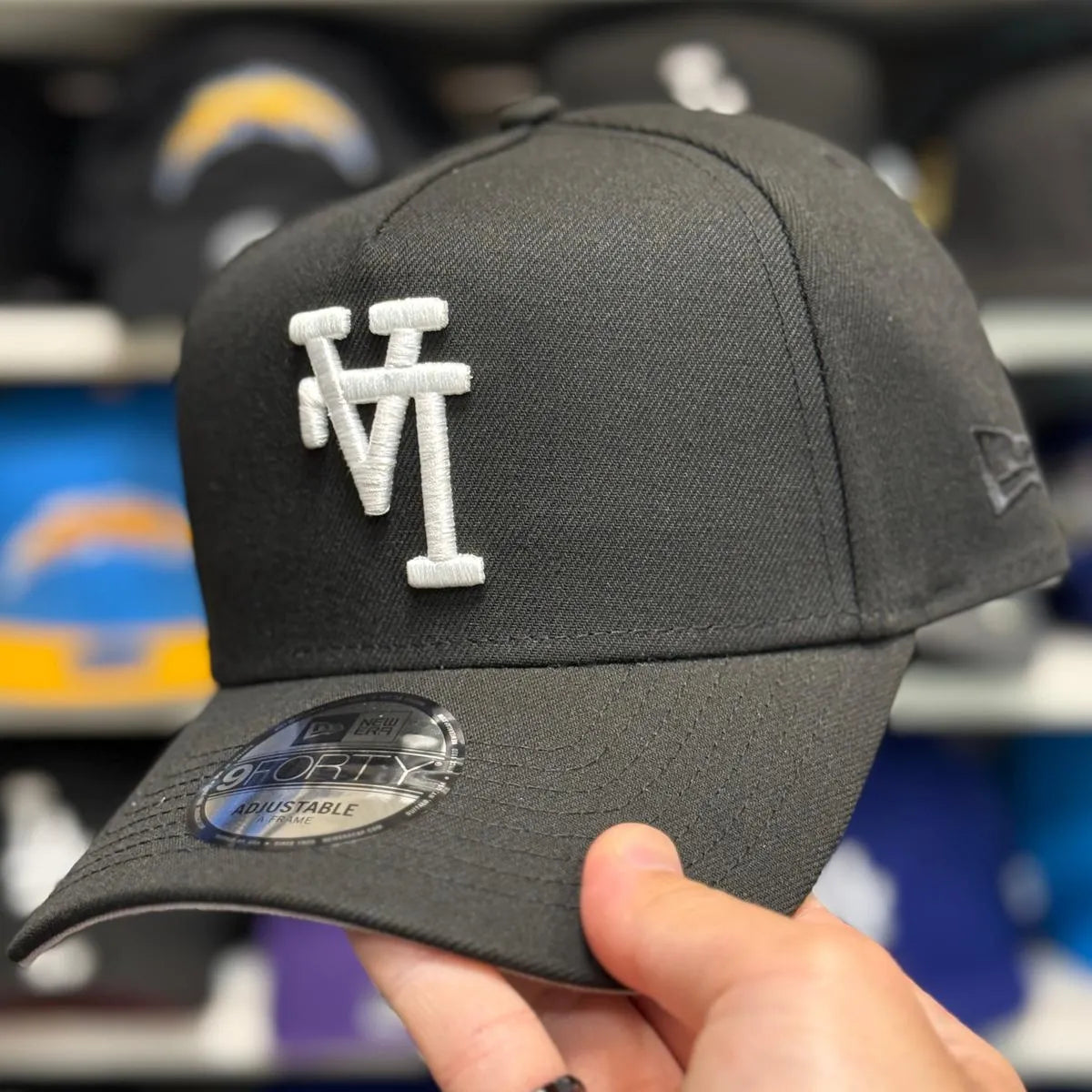New Era Los Angeles Dodgers 'Upside Down Logo' A-Frame Black 9FORTY Snapback - Product Image