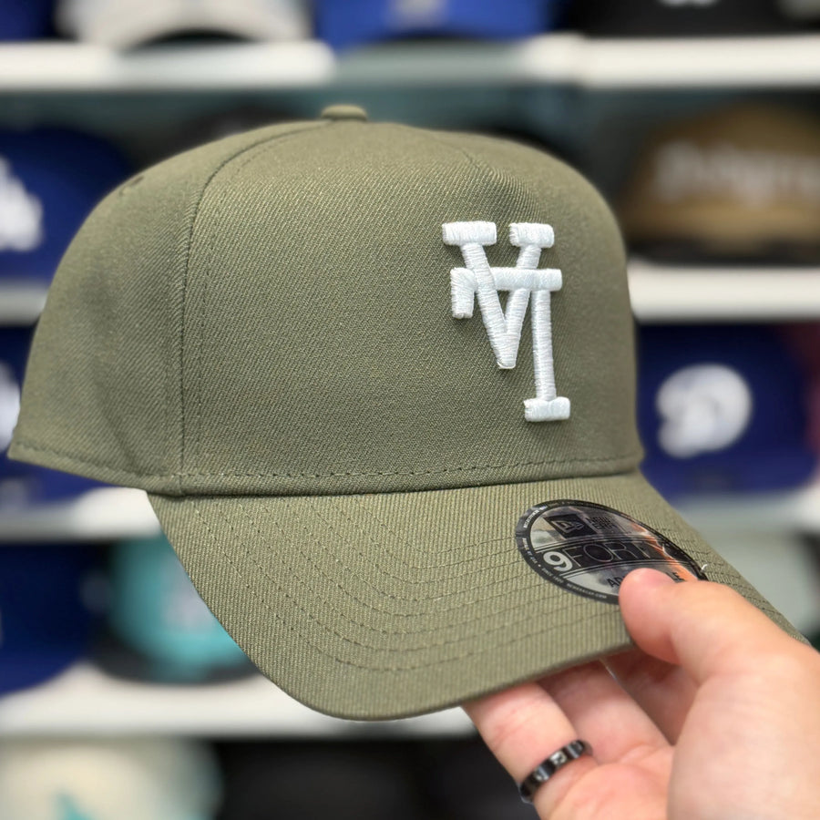 New Era Los Angeles Dodgers 'Upside Down Logo' A-Frame Olive 9FORTY Snapback - Product Image