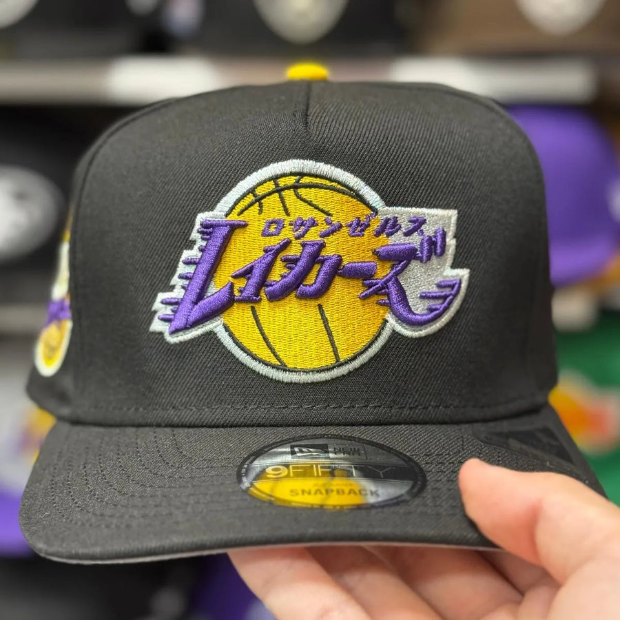 New Era Los Angeles Lakers 'Katakana 17x Champions' A-Frame Black 9FIFTY Snapback - Product Image