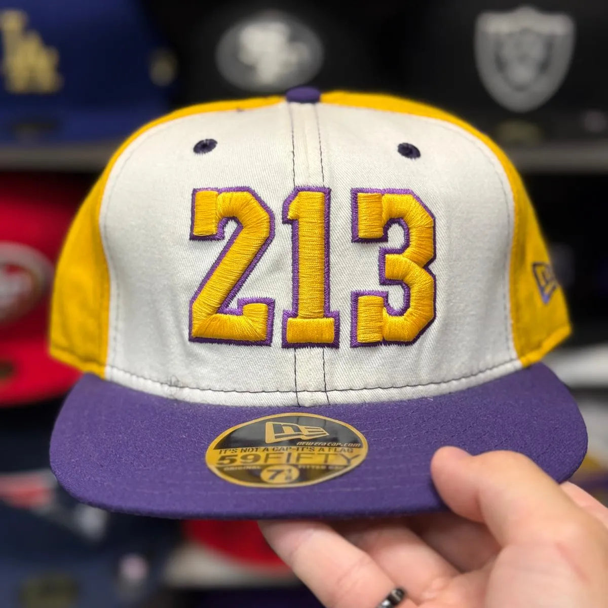 New Era Los Angeles Lakers ‘213 Area Code’ 59FIFTY Fitted Hat - Product Image