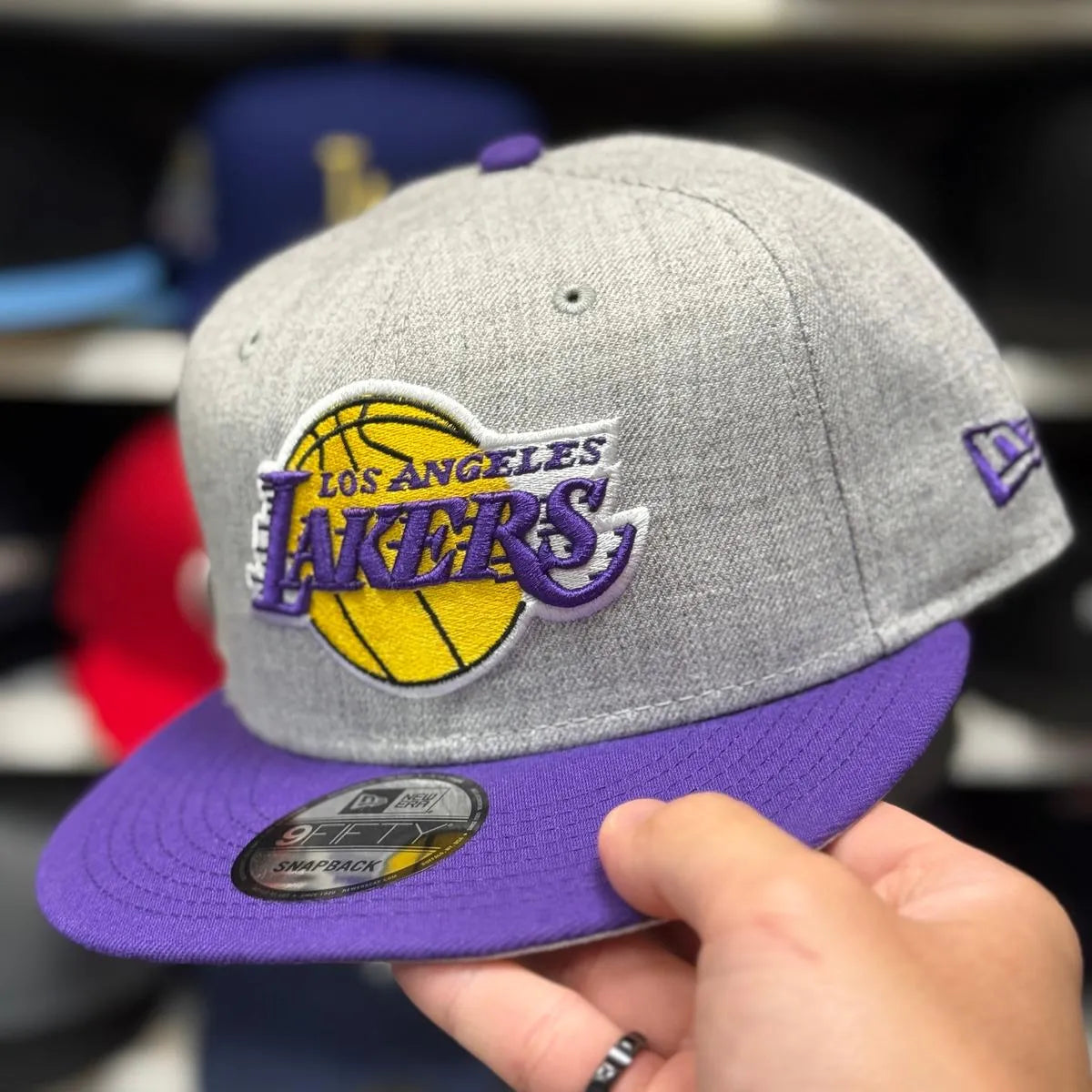 New Era Los Angeles Lakers Heather Gray/Purple 9FIFTY Snapback - Product Image