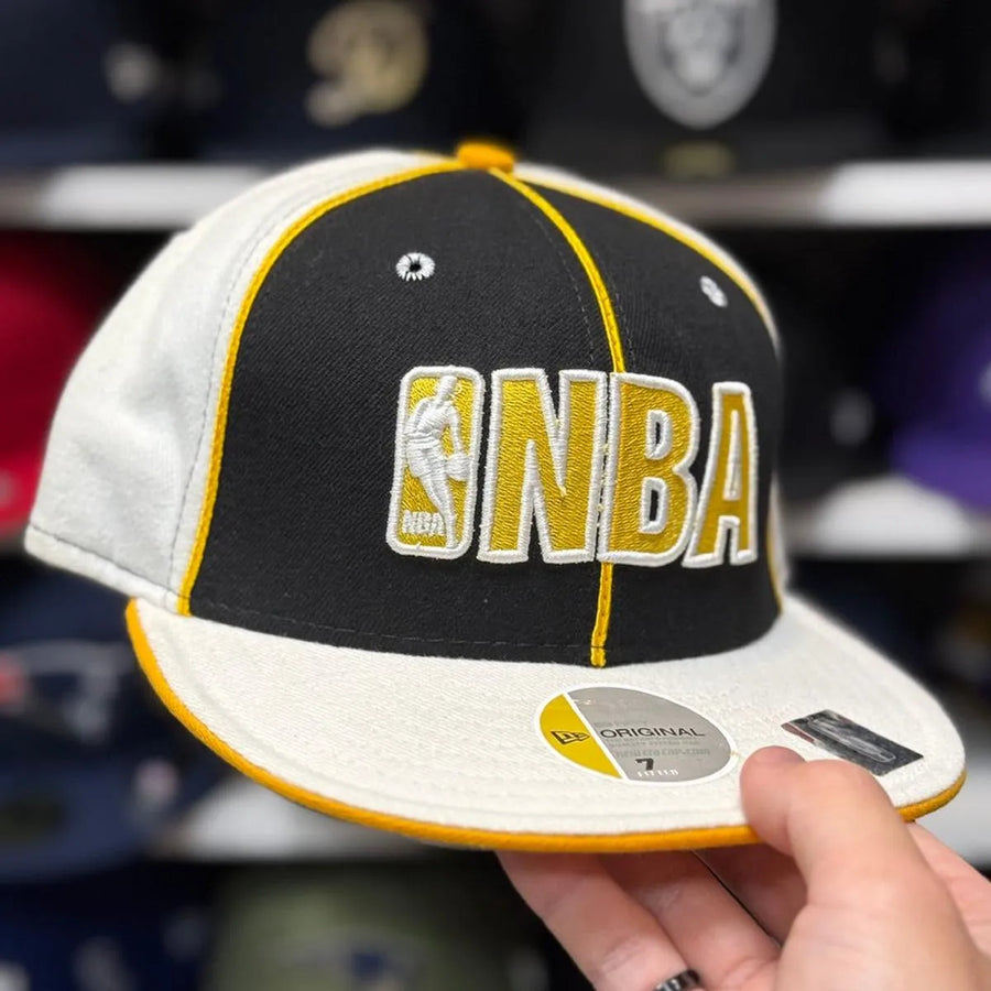 New Era Los Angeles Lakers 'NBA Logo' Black/White 59FIFTY Fitted Hat - Product Image