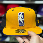 New Era Los Angeles Lakers 'NBA Logo' Black/Yellow 59FIFTY Fitted Hat - Product Image