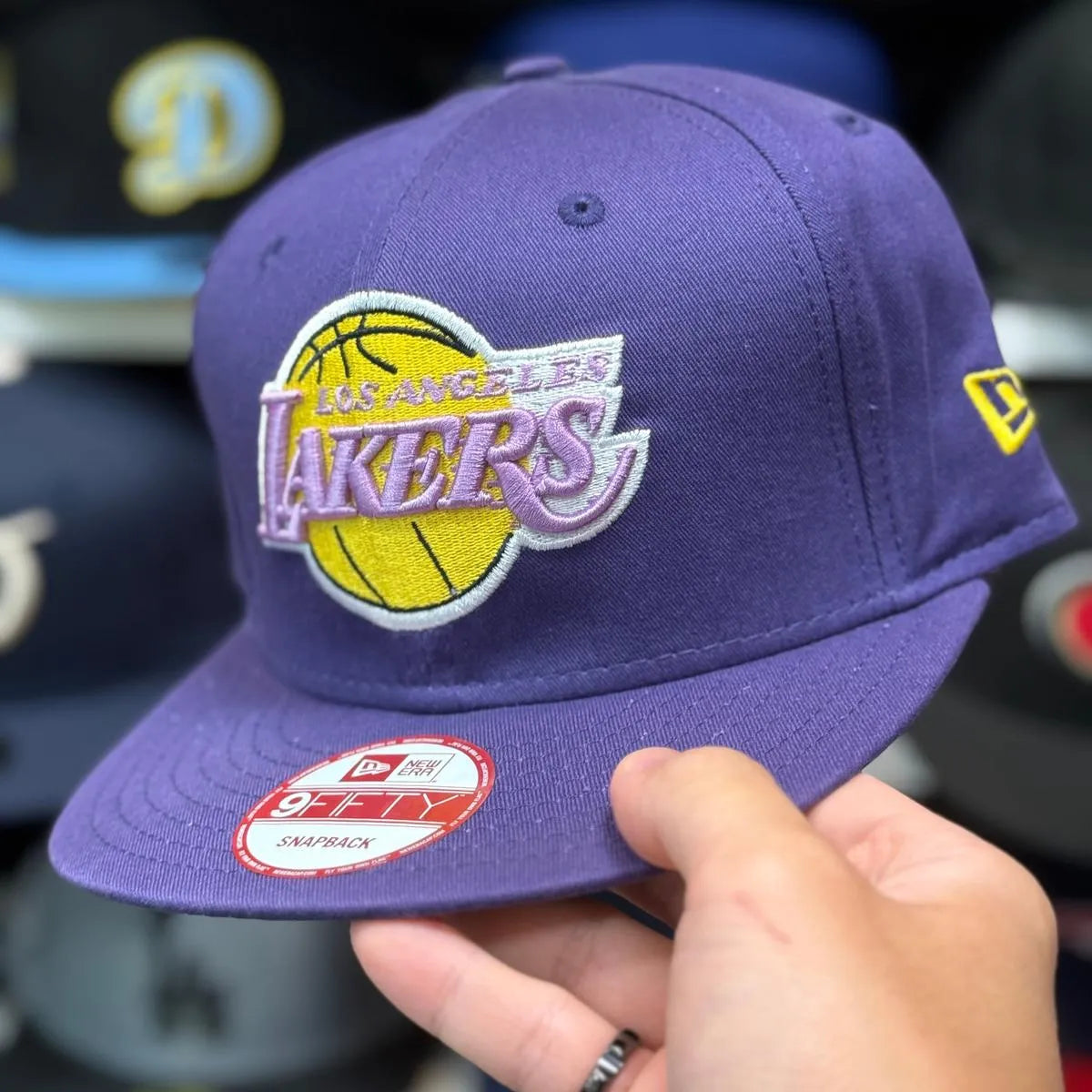 New Era Los Angeles Lakers Purple Vintage 9FIFTY Snapback - Product Image