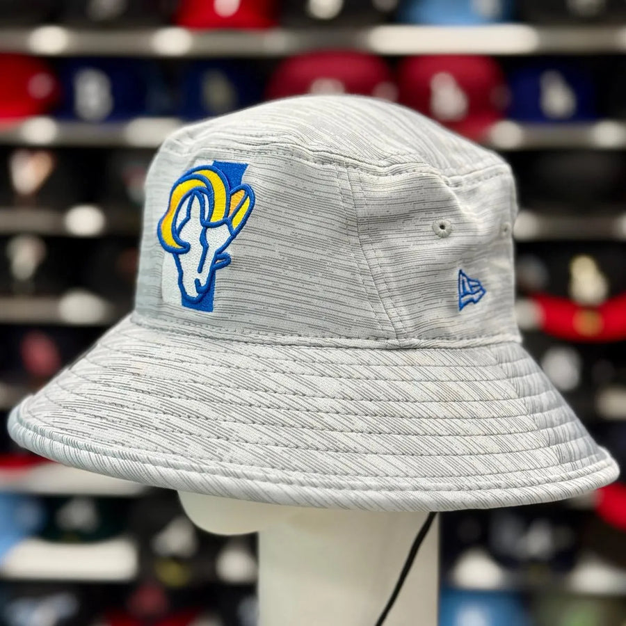 New Era Los Angeles Rams Bucket Hat | Silver / Blue Under Brim - Product Image