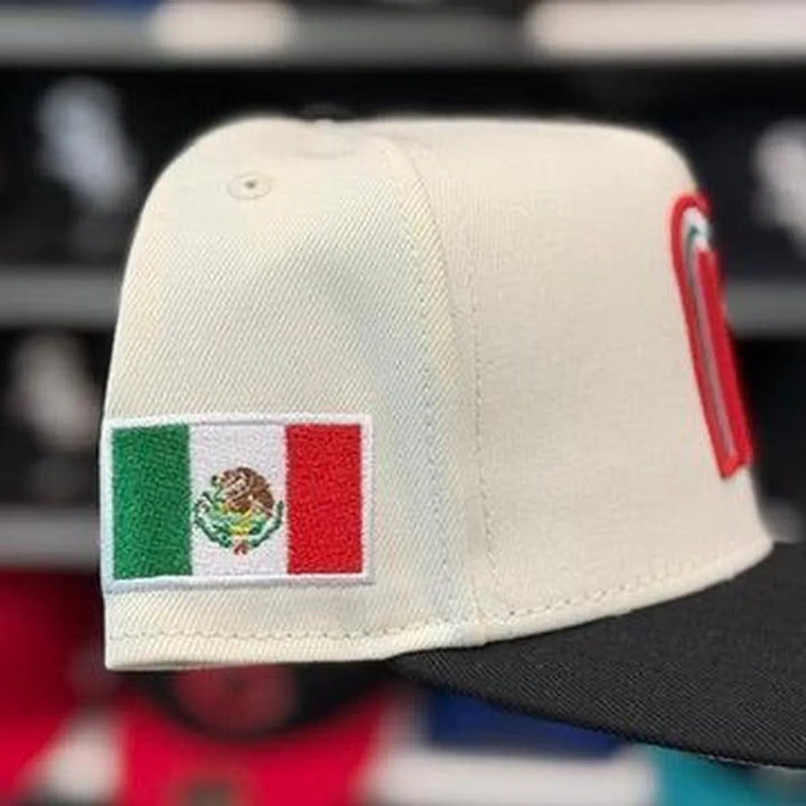 New Era Mexico World Baseball Classics A-Frame Creme/Black 9FIFTY Snapback - Product Image