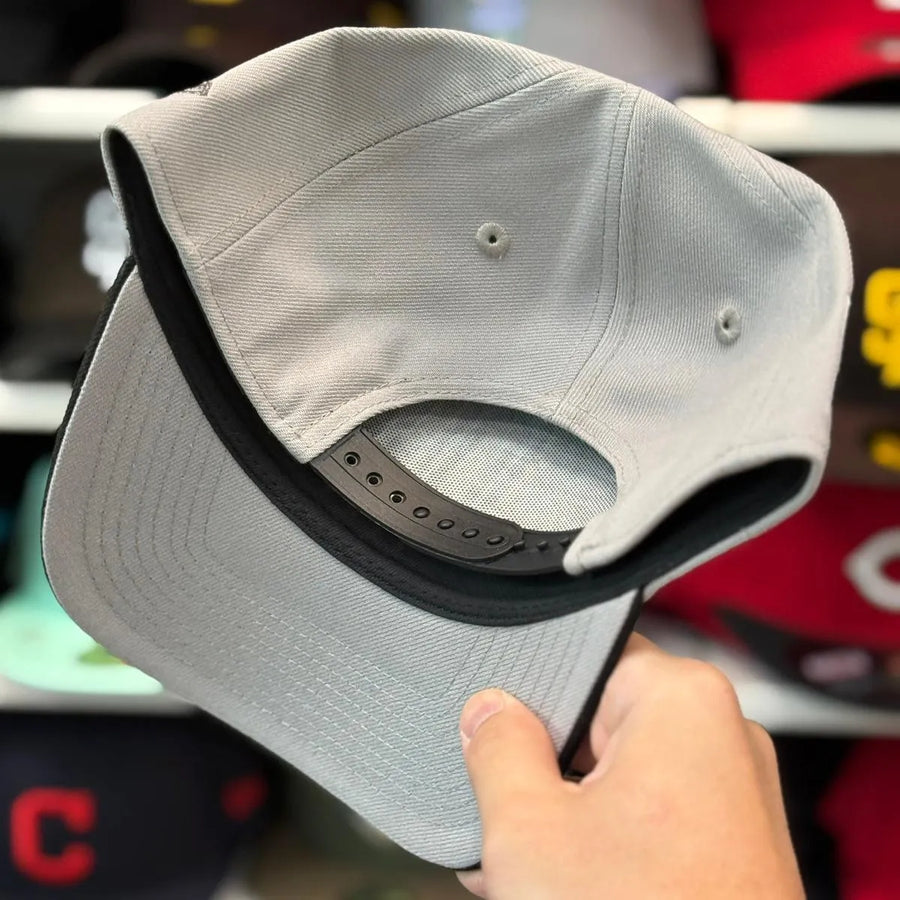 New Era Mexico World Baseball Classics A-Frame Silver/Black 9FORTY Snapback - Product Image