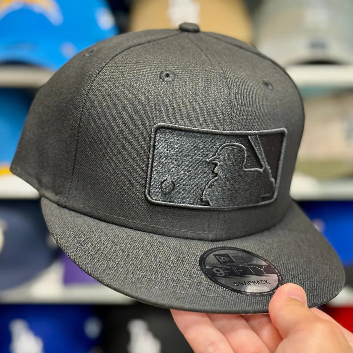 New Era MLB 'Batterman Logo' All Black 9FIFTY Snapback - Product Image