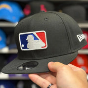 New Era MLB 'Batterman Logo' Black 9FIFTY Snapback - Product Image