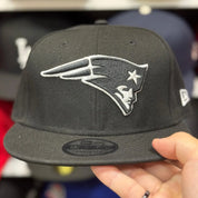 New Era New England Patriots Black/White 9FIFTY Snapback - Product Image