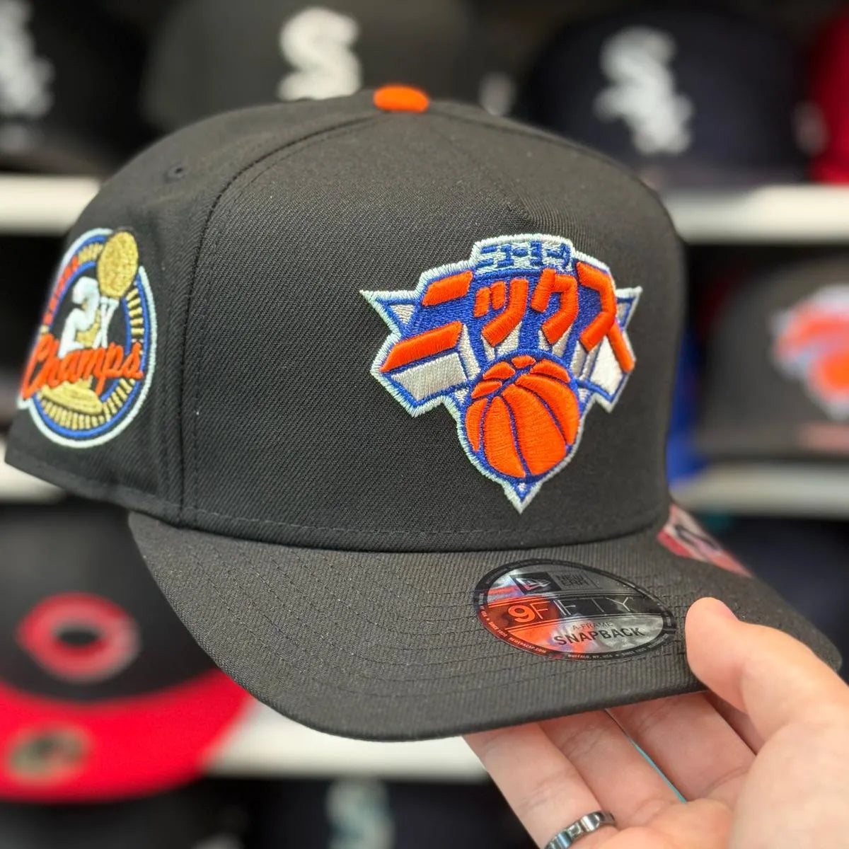 New Era New York Knicks 'Katakana 2x Champions' A-Frame Black 9FIFTY Snapback - Product Image