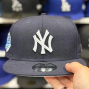 New Era New York Yankees '1996 World Series' Navy 9FIFTY Snapback | Baby Blue Paisley Under Brim - Product Image