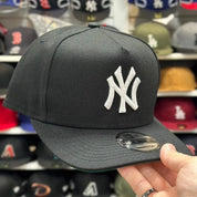 New Era New York Yankees A-Frame Black 9FIFTY Snapback - Product Image