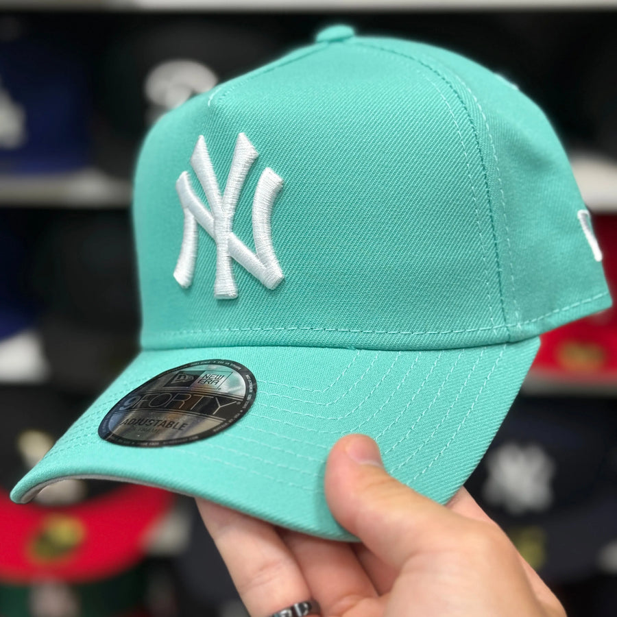 New Era New York Yankees A-Frame Turquoise 9FORTY Snapback - Product Image