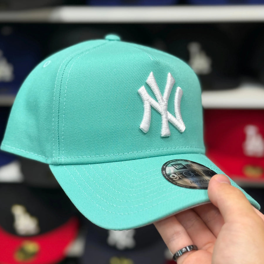 New Era New York Yankees A-Frame Turquoise 9FORTY Snapback - Product Image