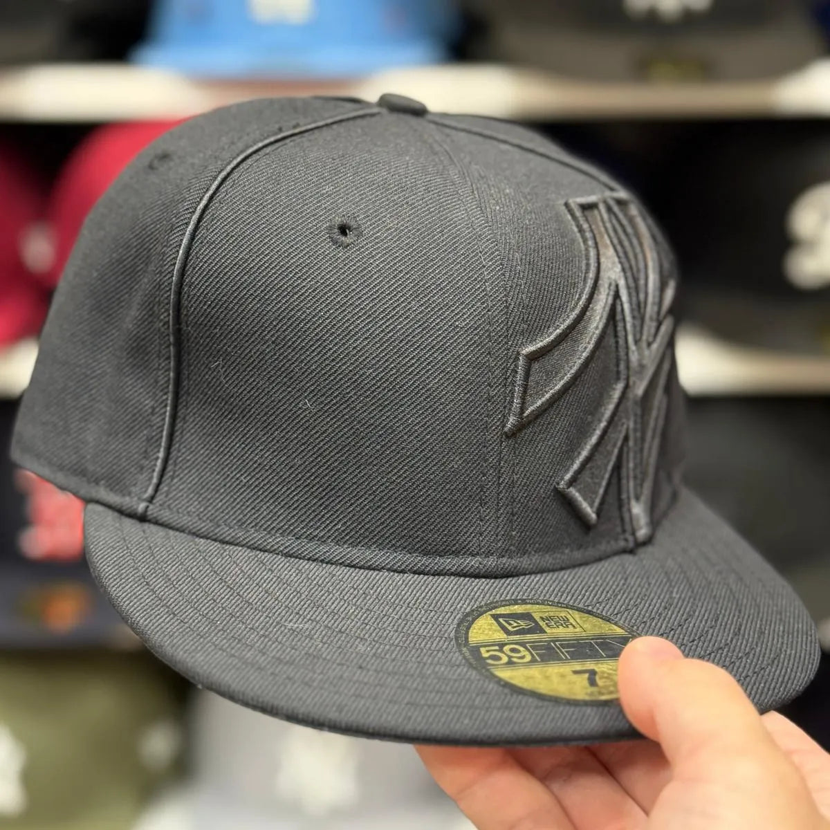 New Era New York Yankees 'Big Logo' Black 59FIFTY Fitted Hat - Product Image
