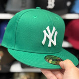 New Era New York Yankees Green 59FIFTY Fitted Hat