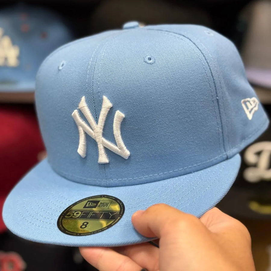 New Era New York Yankees Light Blue 59FIFTY Fitted Hat - Product Image