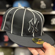 New Era New York Yankees 'Pin Stripe' Black 59FIFTY Fitted Hat - Product Image