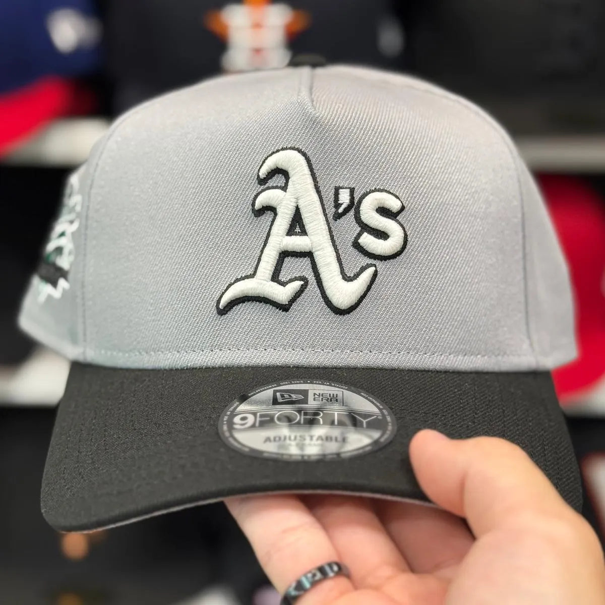 New Era Oakland Athletics '1998 World Series' A-Frame Silver/Black 9FORTY Snapback | Glow in the Dark - Product Image