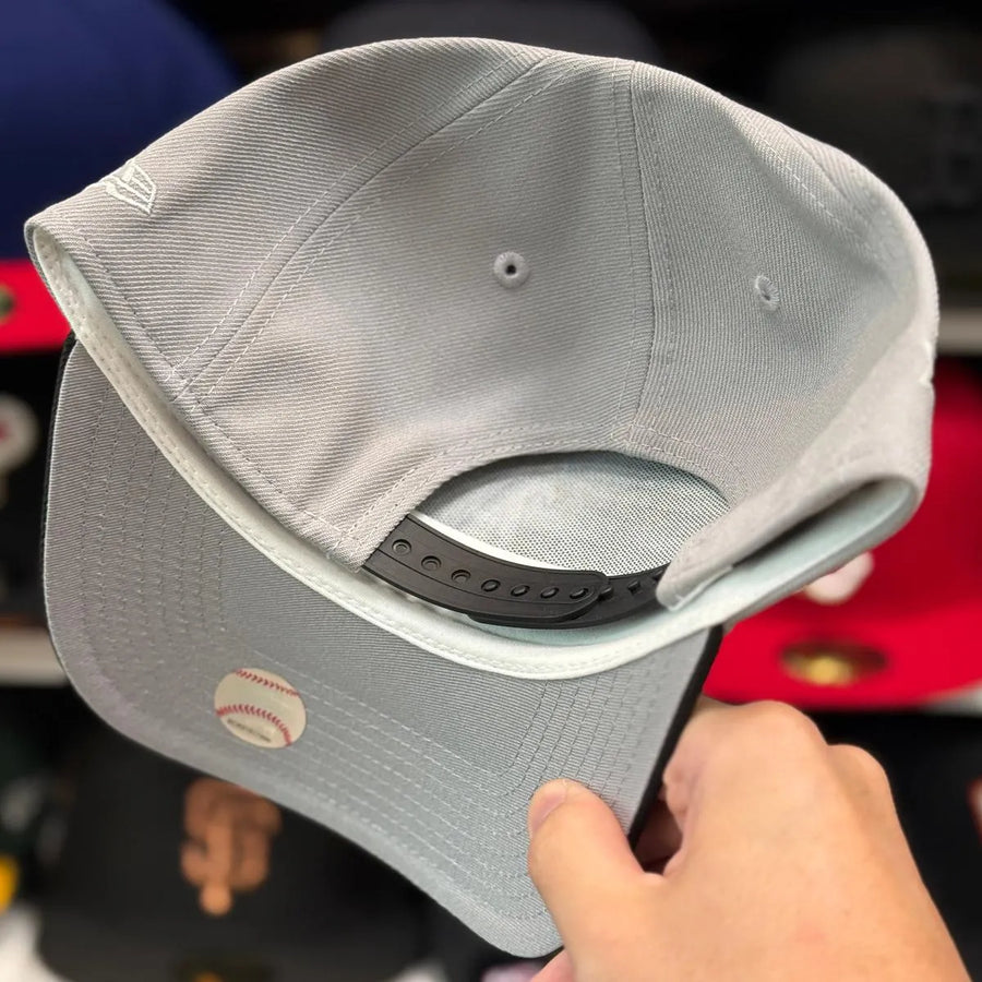 New Era Oakland Athletics '1998 World Series' A-Frame Silver/Black 9FORTY Snapback | Glow in the Dark - Product Image