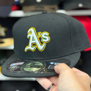 New Era Oakland Athletics Black 59FIFTY Fitted Hat - Product Image