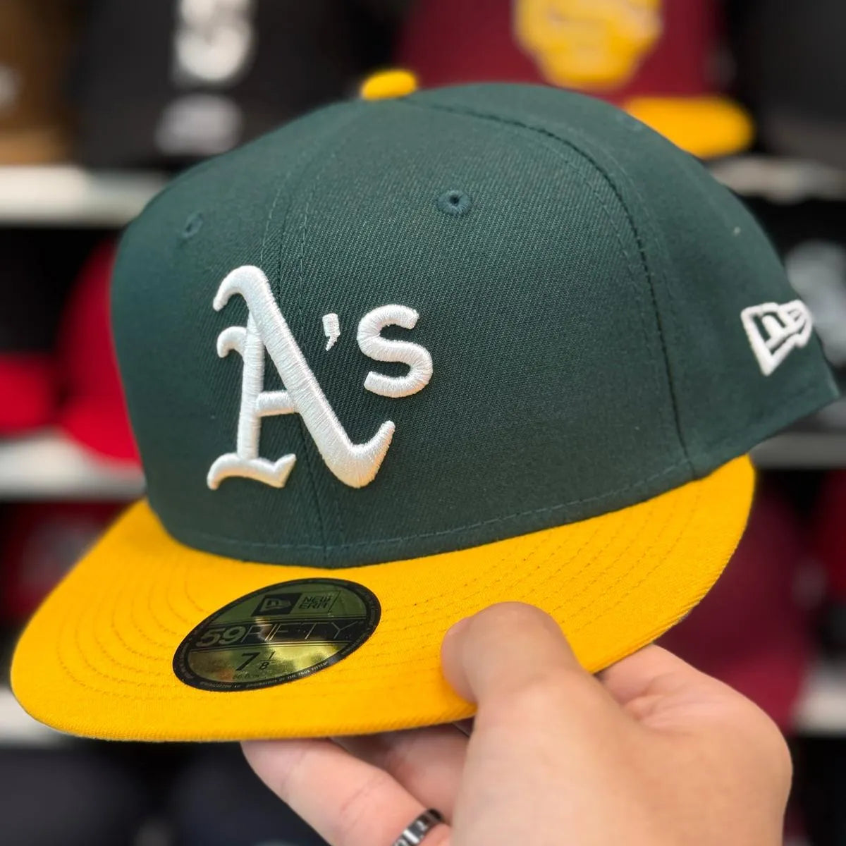 New Era Oakland Athletics Green/Yellow 59FIFTY Fitted Hat - Product Image