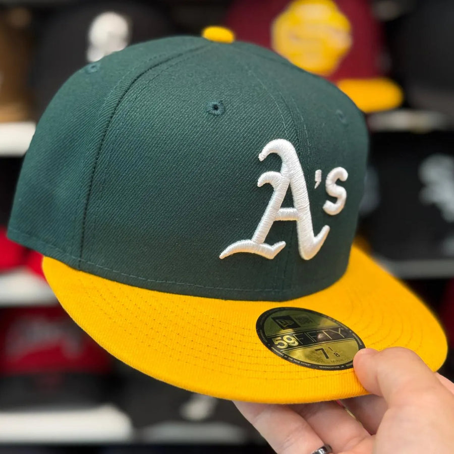 New Era Oakland Athletics Green/Yellow 59FIFTY Fitted Hat - Product Image