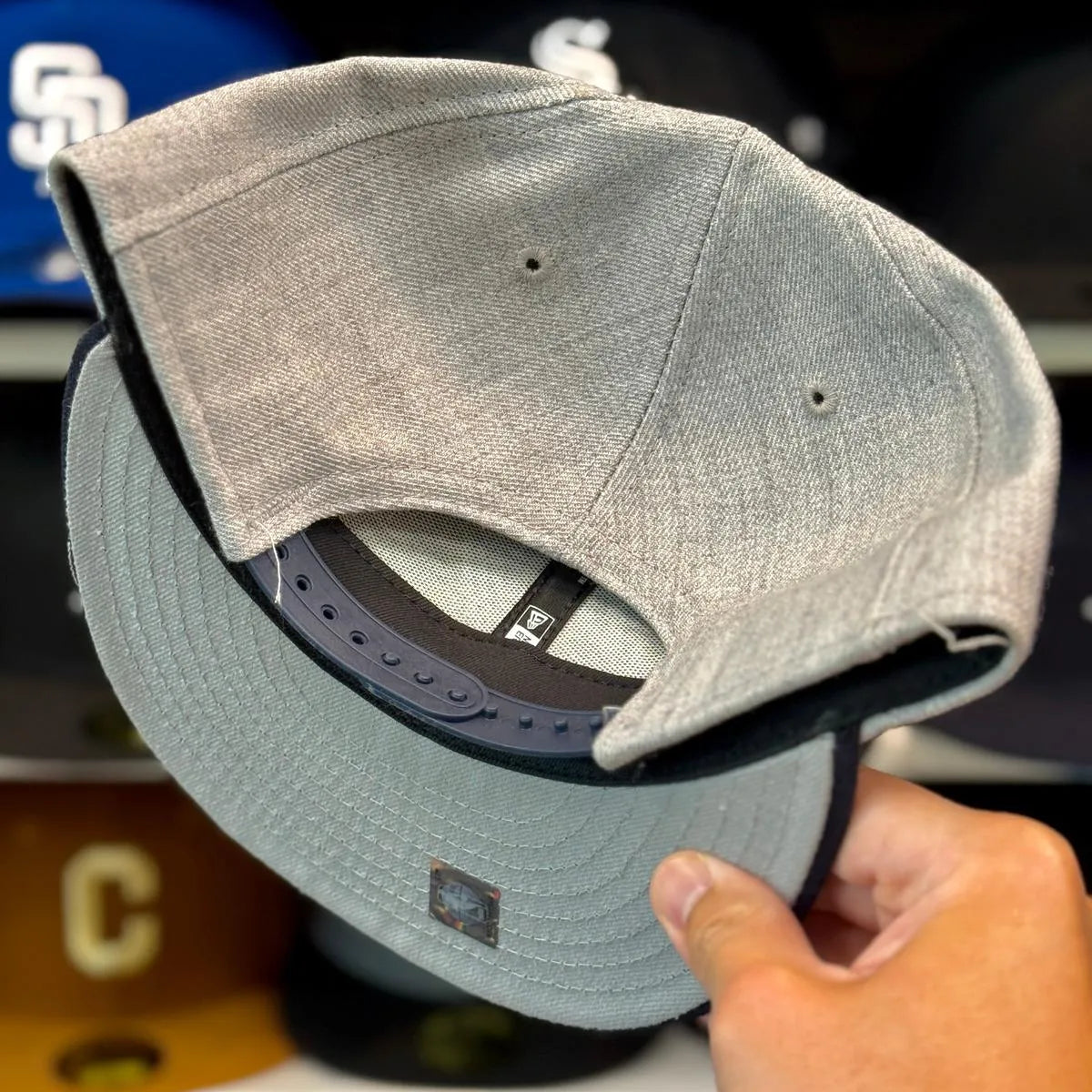 New Era OKC Thunder Grey/Navy 9FIFTY Snapback - Product Image