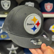 New Era Pittsburgh Steelers 'Large Logo' Black 9FIFTY Snapback - Product Image