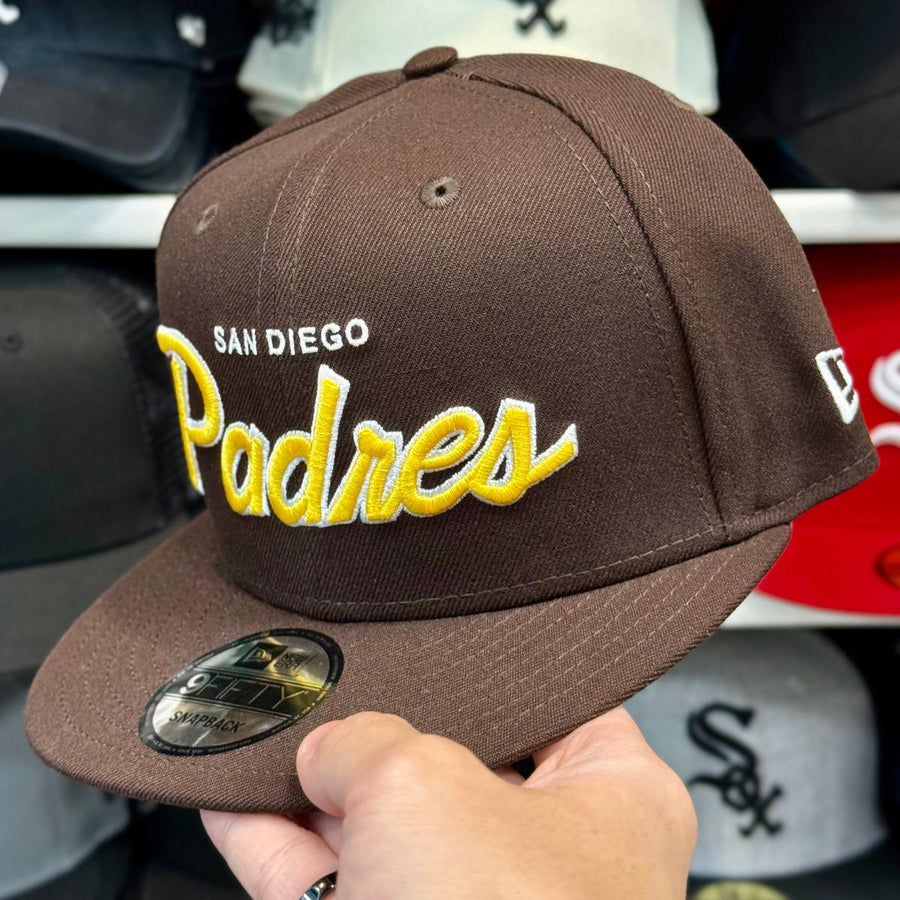 New Era San Diego Padres 'Script Logo' Brown/Yellow 9FIFTY Snapback - Product Image