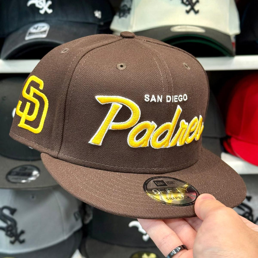 New Era San Diego Padres 'Script Logo' Brown/Yellow 9FIFTY Snapback - Product Image