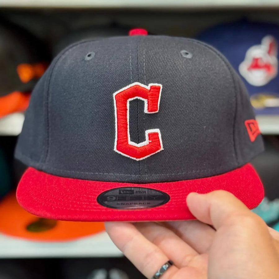 New Era Washington Commanders Navy/Red 9FIFTY Snapback - Product Image