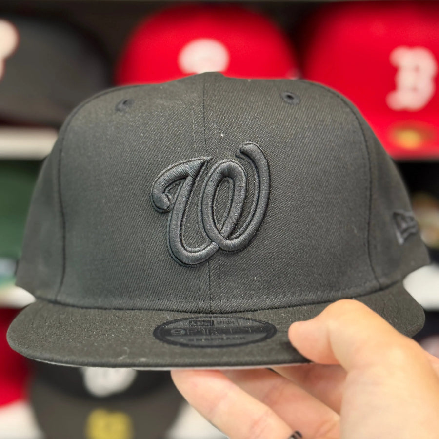 New Era Washington Nationals All Black 9FIFTY Snapback - Product Image