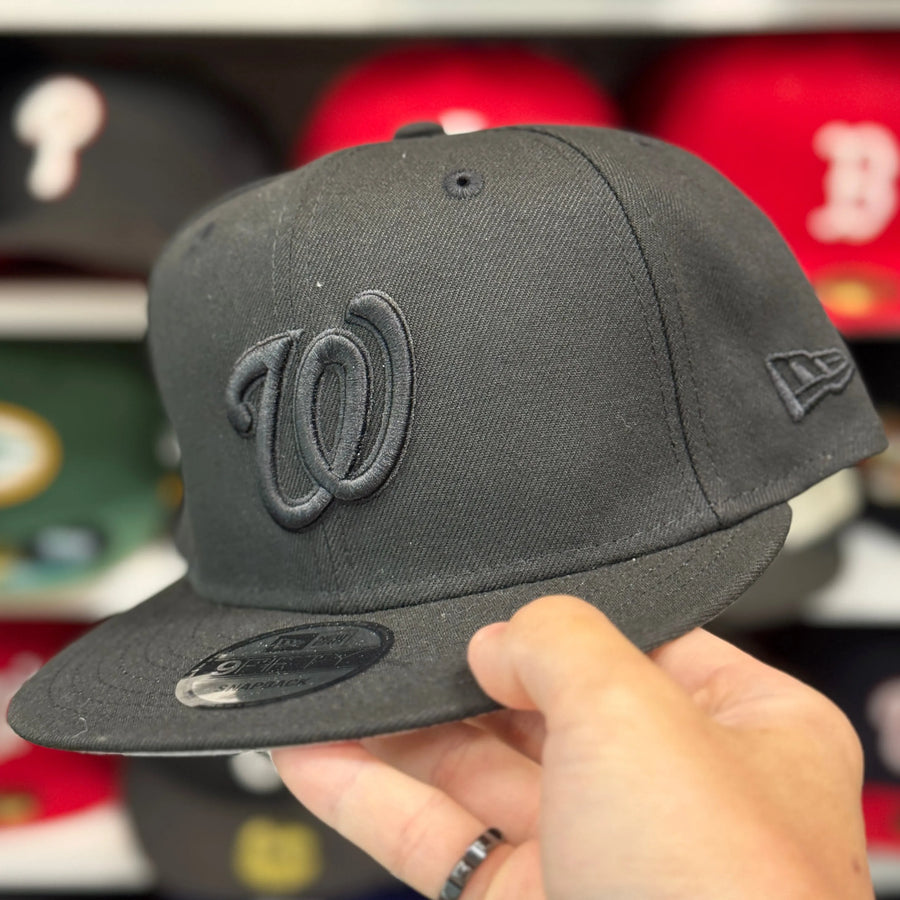 New Era Washington Nationals All Black 9FIFTY Snapback - Product Image