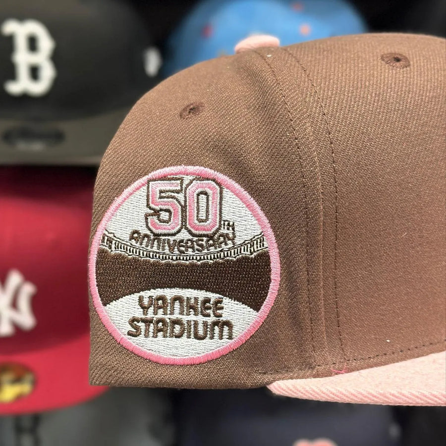 New York Yankees '50th Anniversary' Mocha Brown/Pink Mitchell & Ness Snapback - Product Image