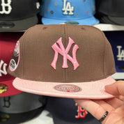 New York Yankees '50th Anniversary' Mocha Brown/Pink Mitchell & Ness Snapback - Product Image