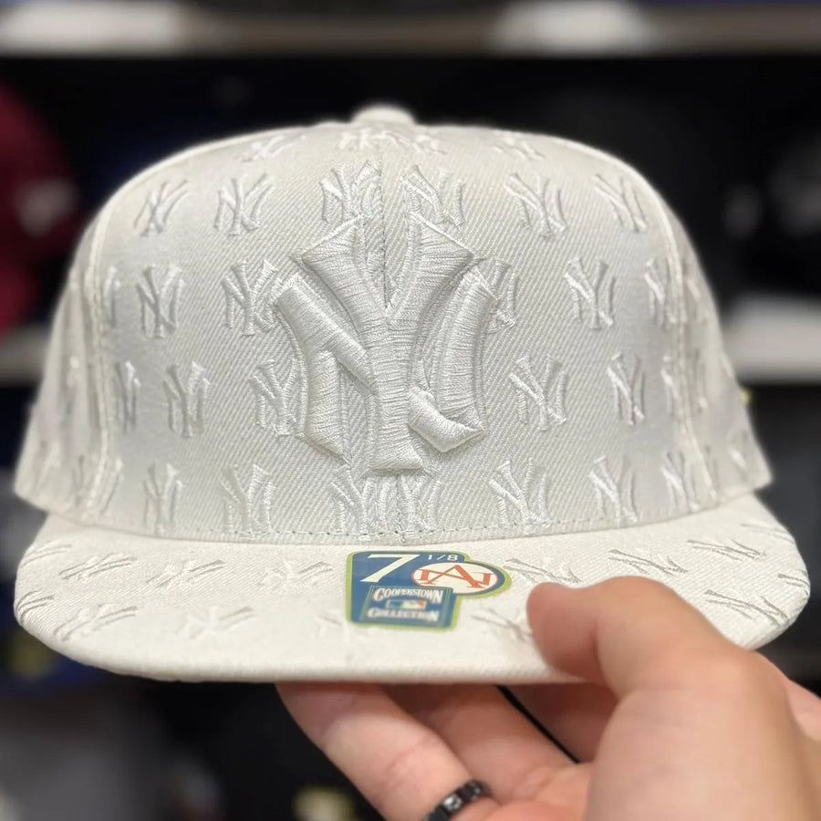 New York Yankees 'Monogram' White American Needle Fitted Hat - Product Image