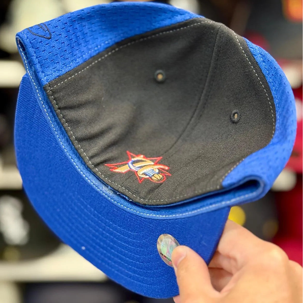 Philadelphia 76ers Vintage Reebok Fitted Hat - White/Blue - Product Image