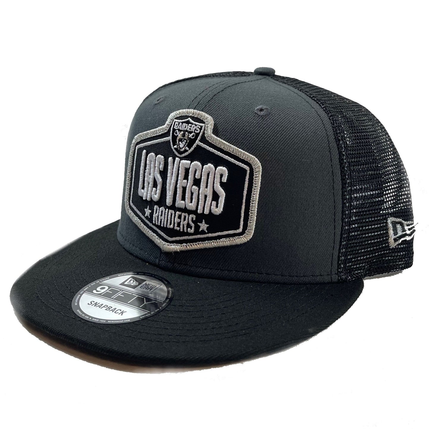 Raiders Las Vegas Draft Day Trucker Hat (Grey) Snapback